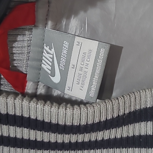 Nike varsity jacket - Picture 3 of 4